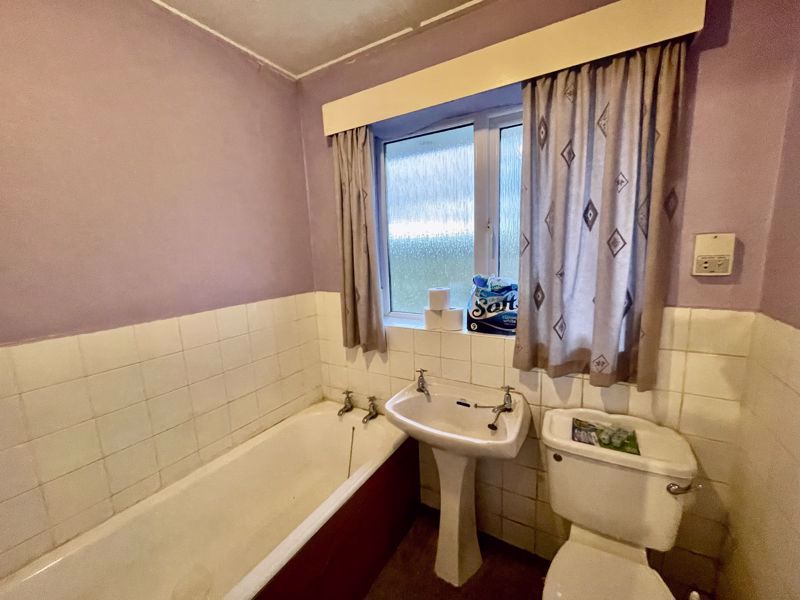 Bathroom- click for photo gallery